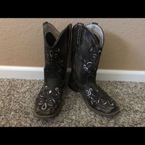 Kids cowboy boots
